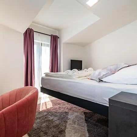 Holiday home Gorgeous In With Heated Swimming Pool *